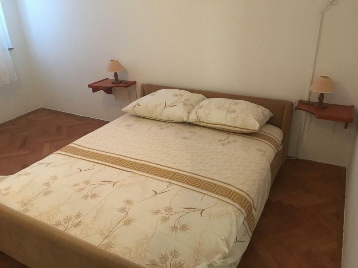 Apartments Ankica Kampor 外观 照片