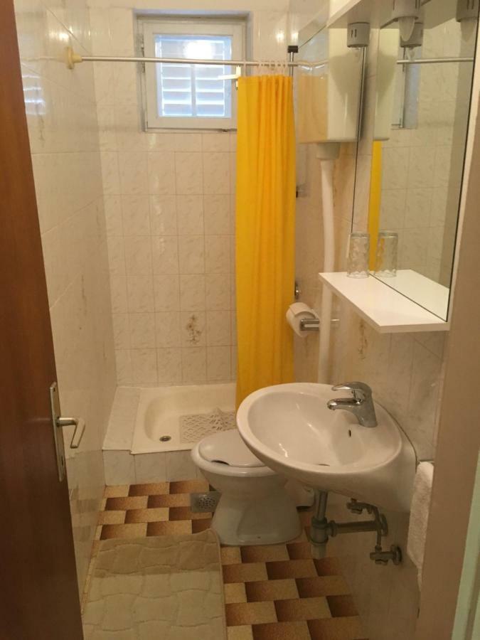 Apartments Ankica Kampor 外观 照片