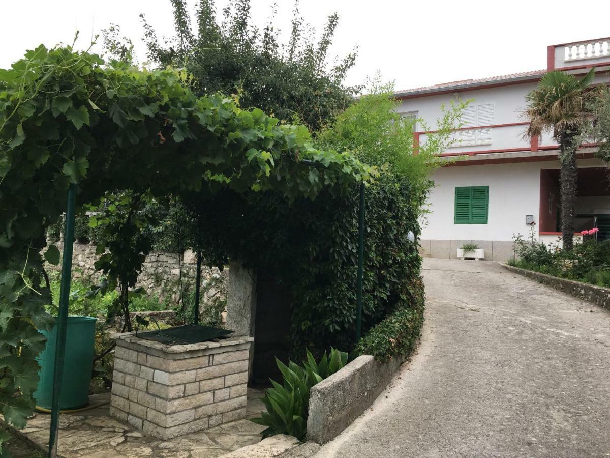 Apartments Ankica Kampor 外观 照片